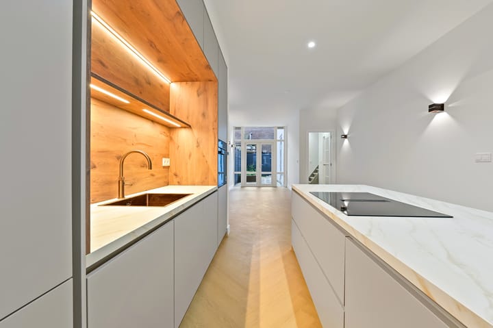 Foto 10 van Rijklof van Goensstraat 19