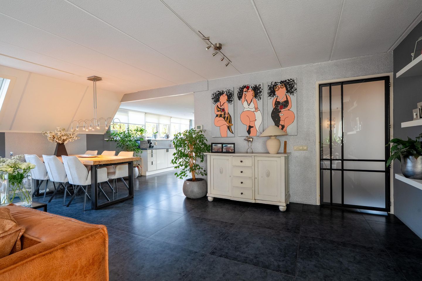 Foto 14 van Zwanebloem 23