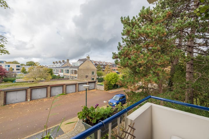 Foto 36 van Ridderspoorlaan 43