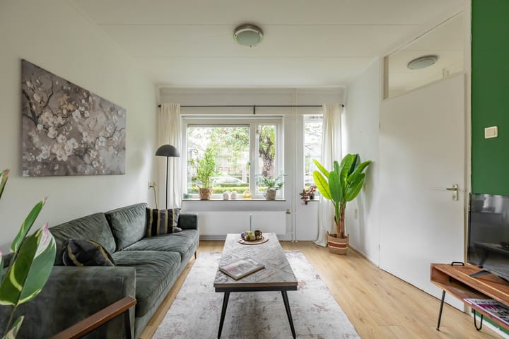 Foto 7 van Goudenregenplein 5