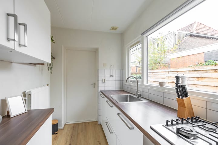 Foto 14 van Goudenregenplein 5