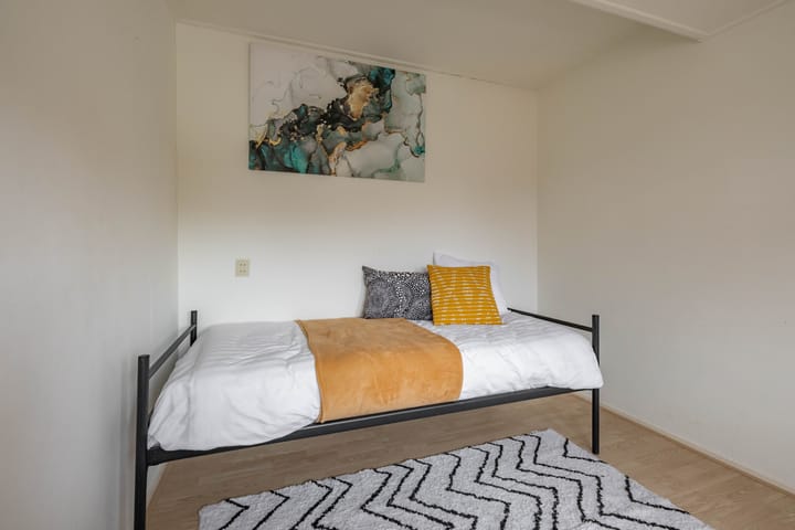 Foto 24 van Goudenregenplein 5