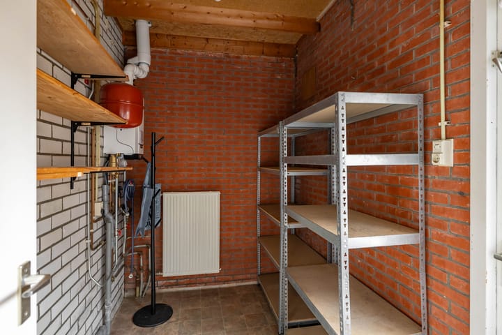 Foto 17 van Goudenregenplein 5