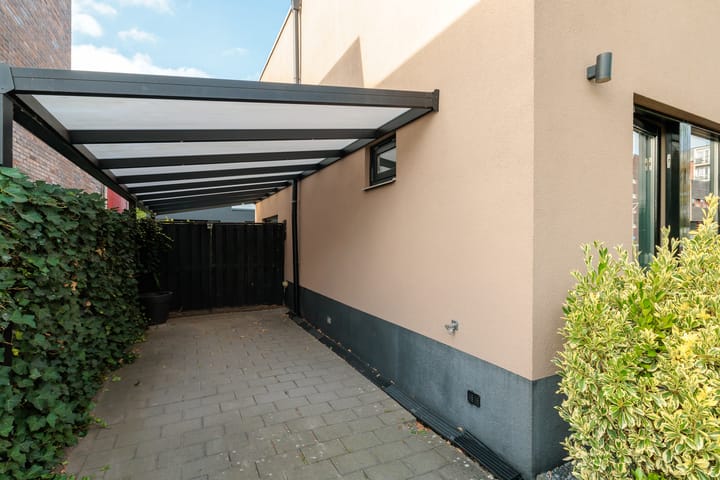 Foto 4 van Helenusstraat 8