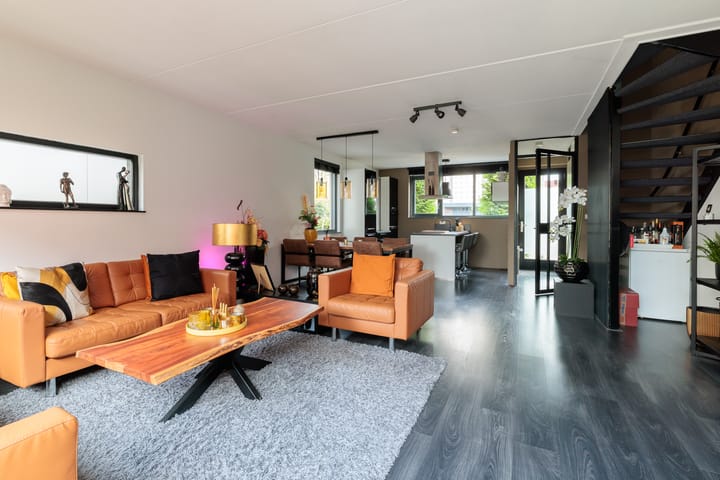 Foto 8 van Helenusstraat 8