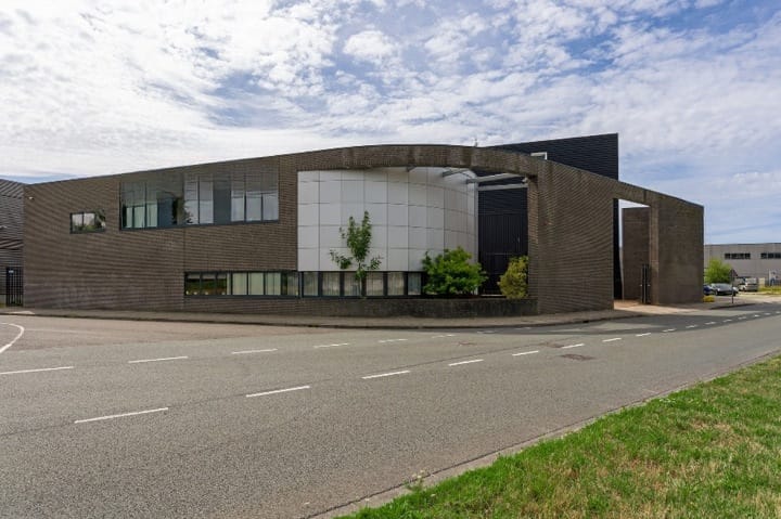 View photo 2 of Prismalaan West 27