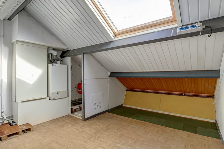 Foto 35 van Lobeliastraat 34