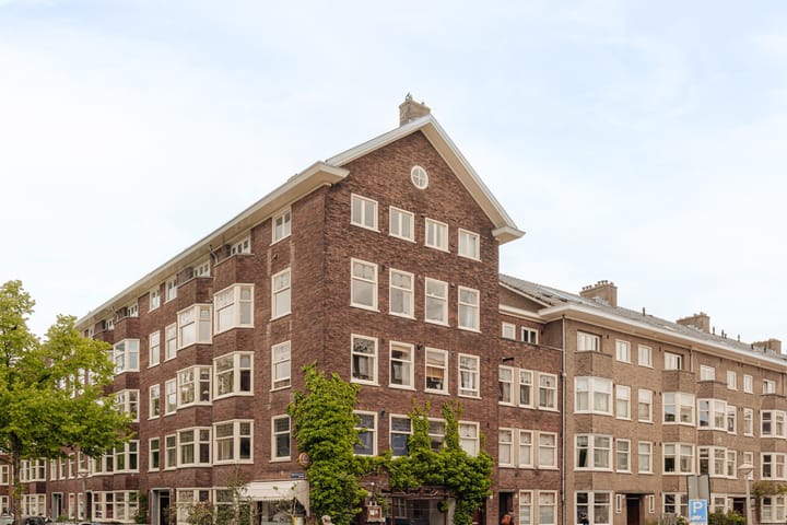 Photo 3 of Vechtstraat 81-3