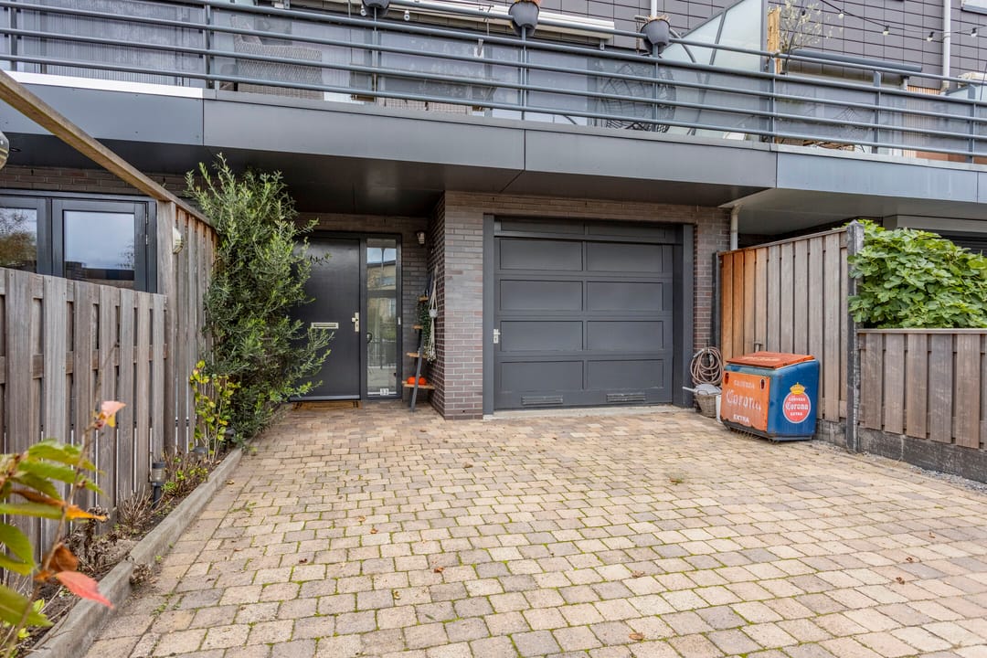 Foto 8 van Bisonstraat 32