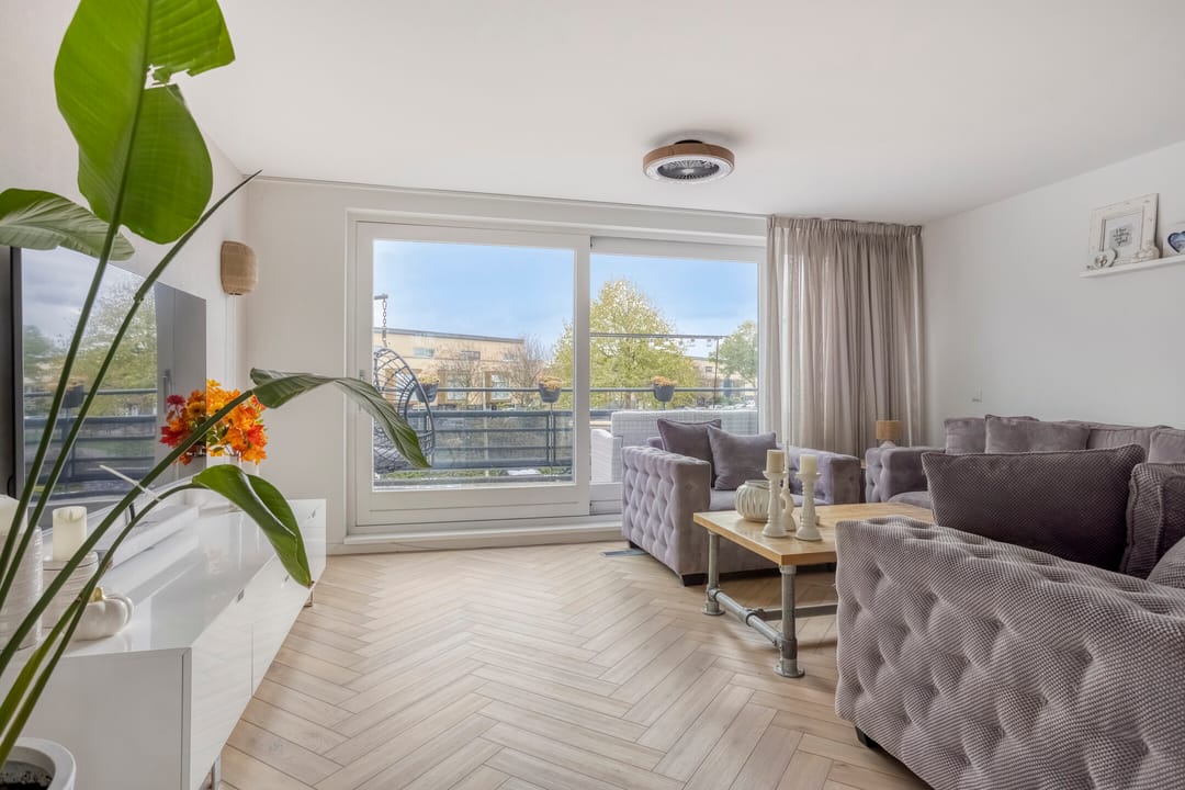 Foto 13 van Bisonstraat 32