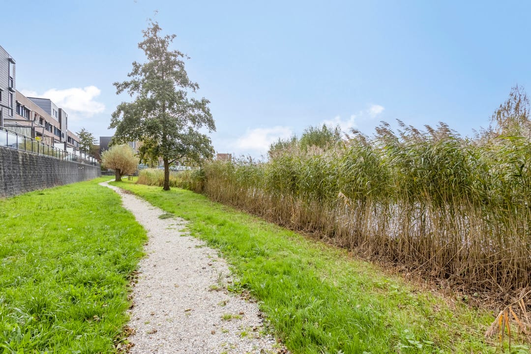 Foto 38 van Bisonstraat 32