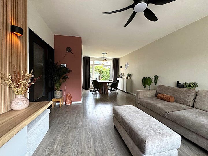 Photo 4 of Van Leeuwenhoeklaan 72