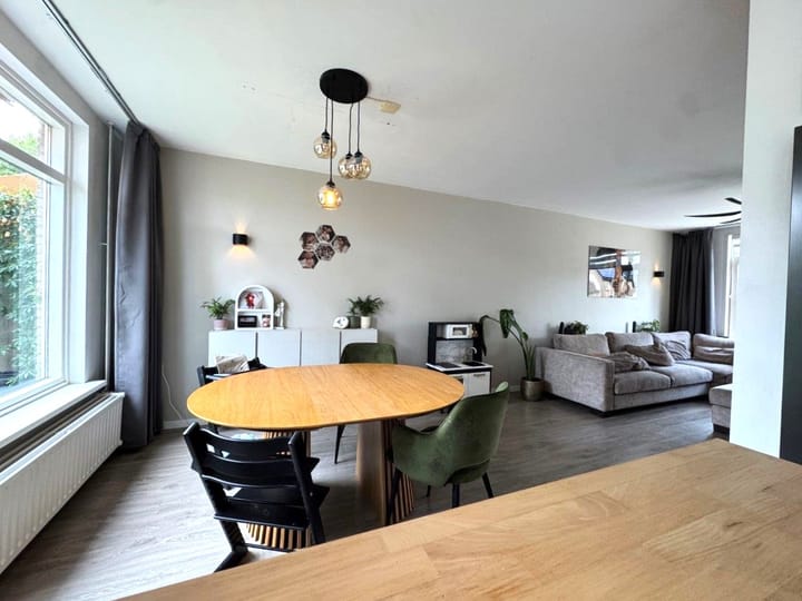 Photo 7 of Van Leeuwenhoeklaan 72