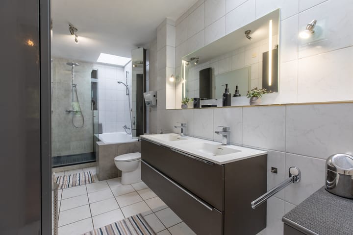 Photo 30 of Heerlerweg 117-A