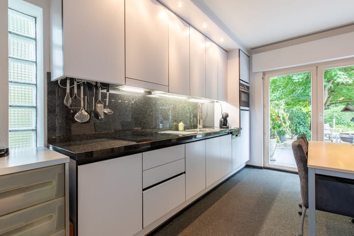 Photo 17 of Heerlerweg 117-A