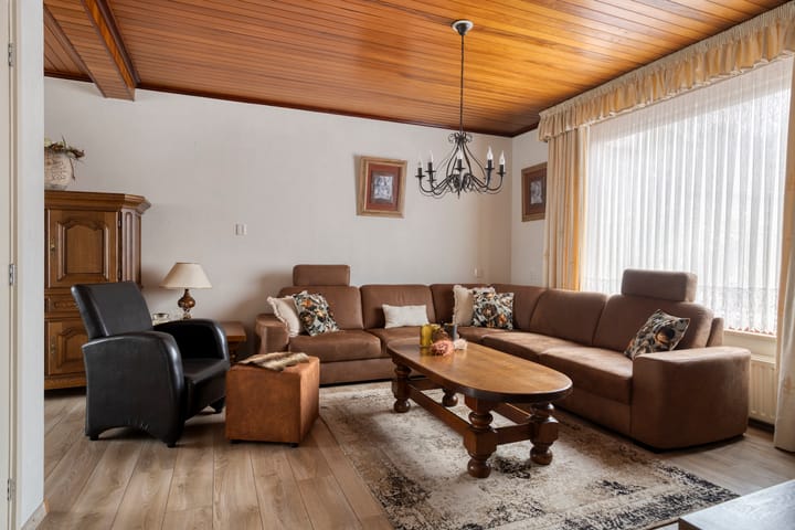 Photo 2 of Rozenkransstraat 37