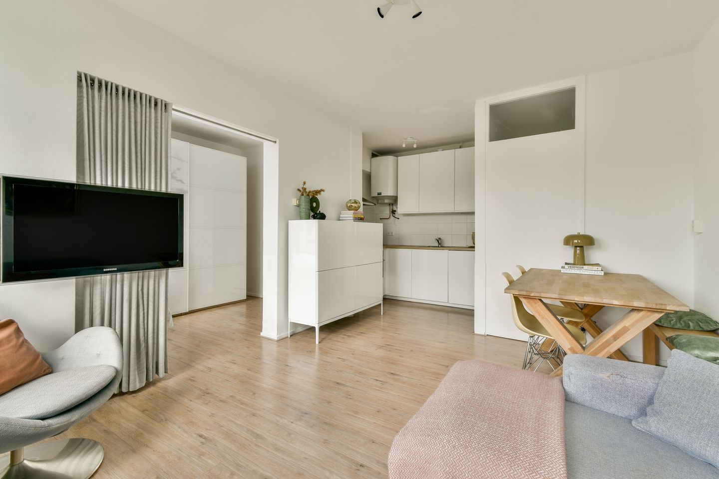 Foto 5 van Van Nijenrodeweg 777