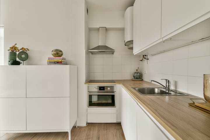 Photo 8 of Van Nijenrodeweg 777