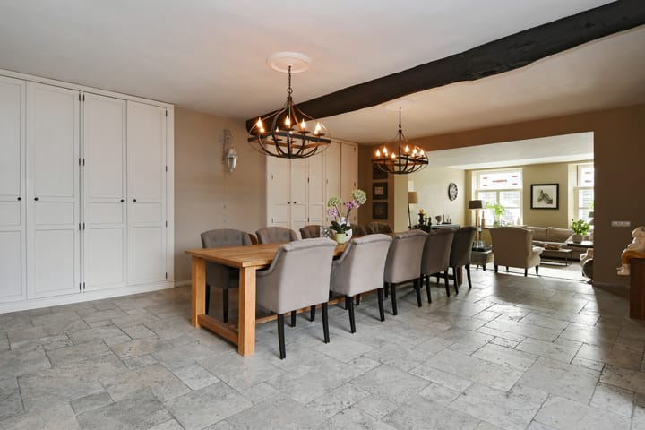 Photo 8 of Maasheuvel 24