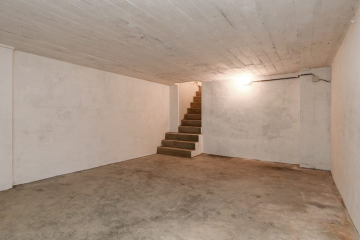 Photo 22 of Maasheuvel 24