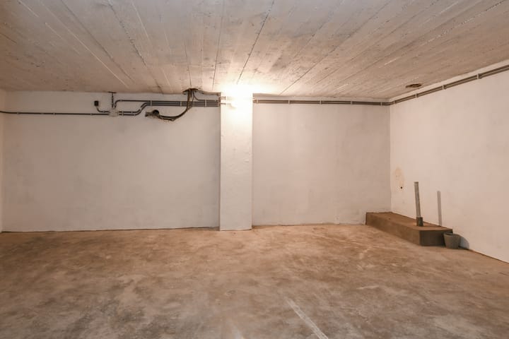 Photo 23 of Maasheuvel 24