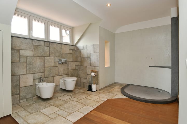 Photo 27 of Maasheuvel 24