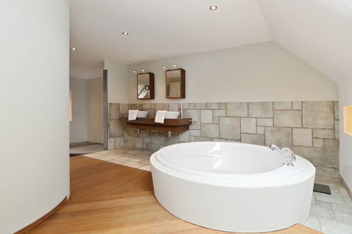 Photo 30 of Maasheuvel 24