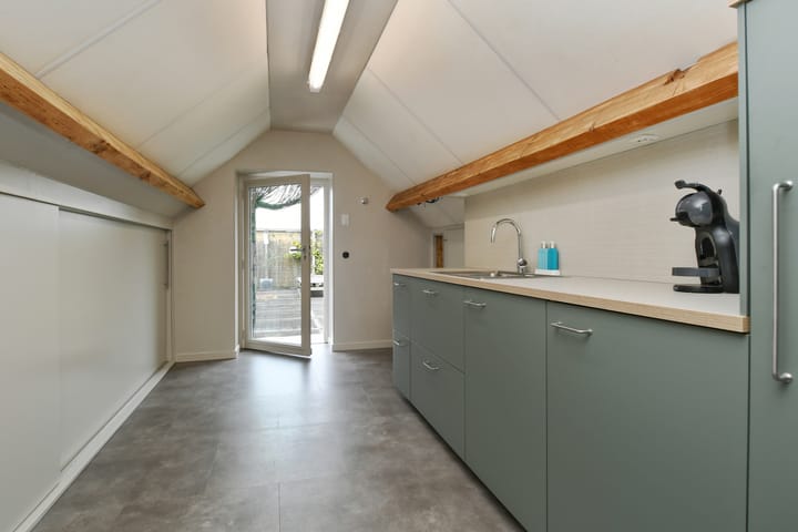 Photo 35 of Maasheuvel 24