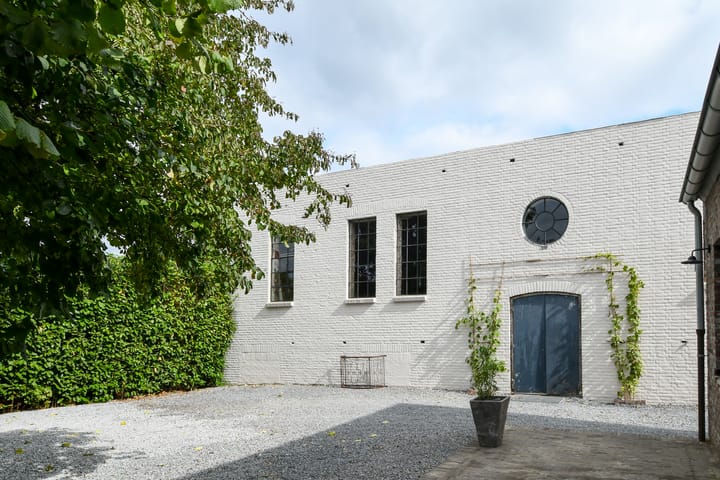 Photo 63 of Maasheuvel 24