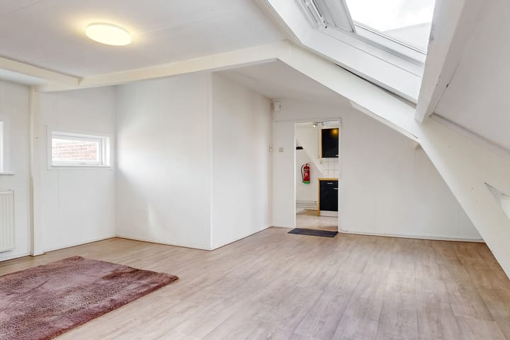 Foto 23 van Kaiserstraat 34