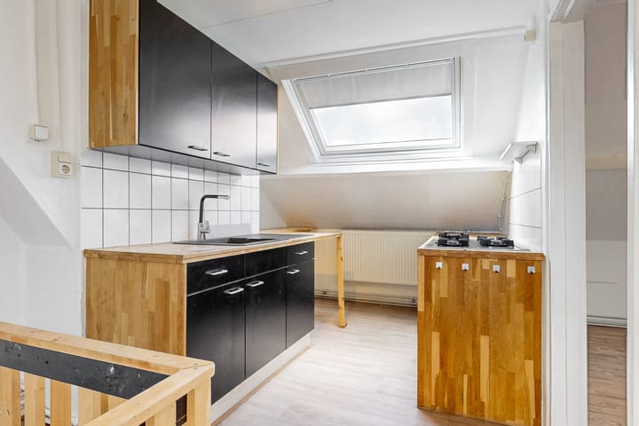 Foto 25 van Kaiserstraat 34