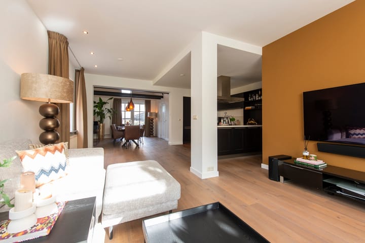 Foto 11 van Molenstraat 26