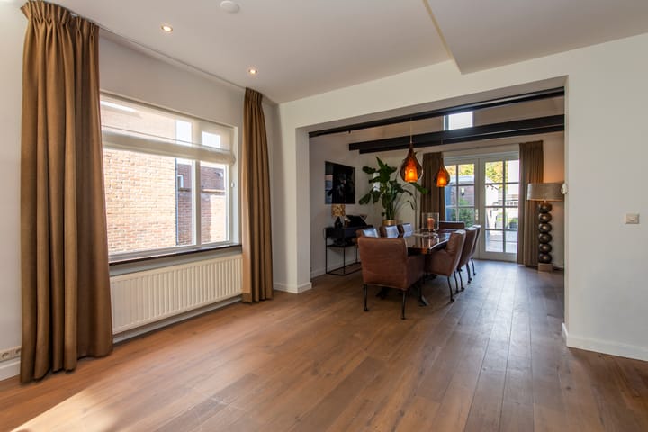 Foto 12 van Molenstraat 26