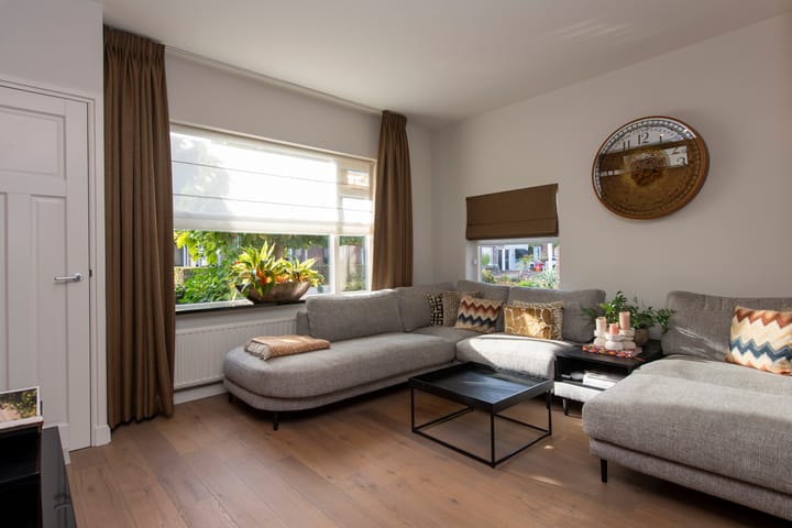 Foto 16 van Molenstraat 26