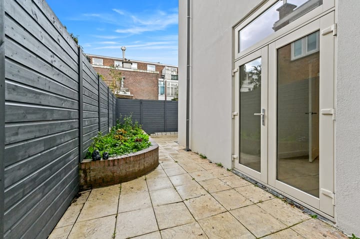 Foto 16 van Rijklof van Goensstraat 19