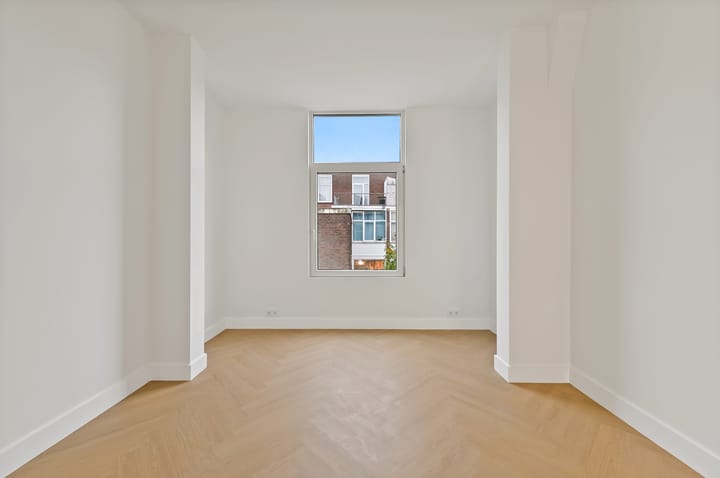 Foto 37 van Rijklof van Goensstraat 19