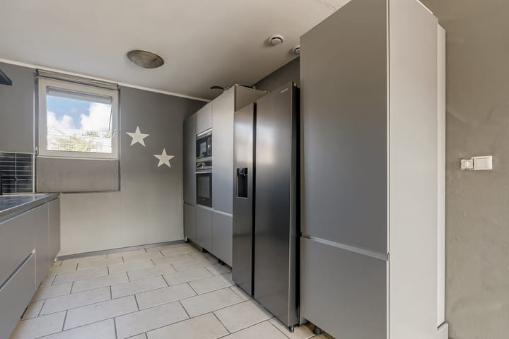 Photo 13 of Cézannestraat 14