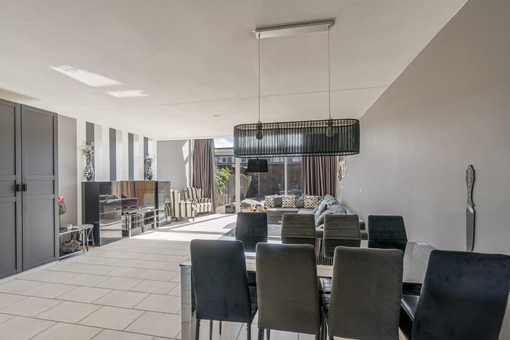 Photo 16 of Cézannestraat 14