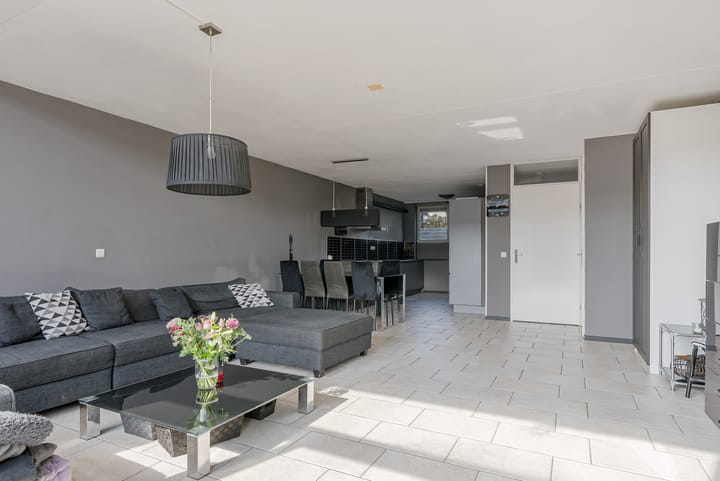 Photo 22 of Cézannestraat 14