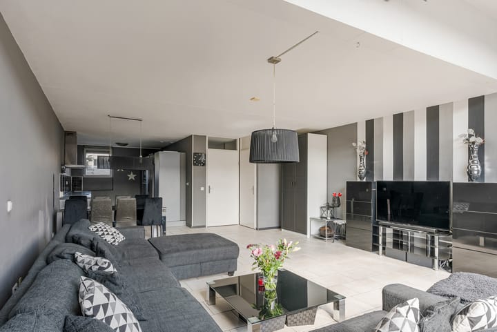 Photo 24 of Cézannestraat 14