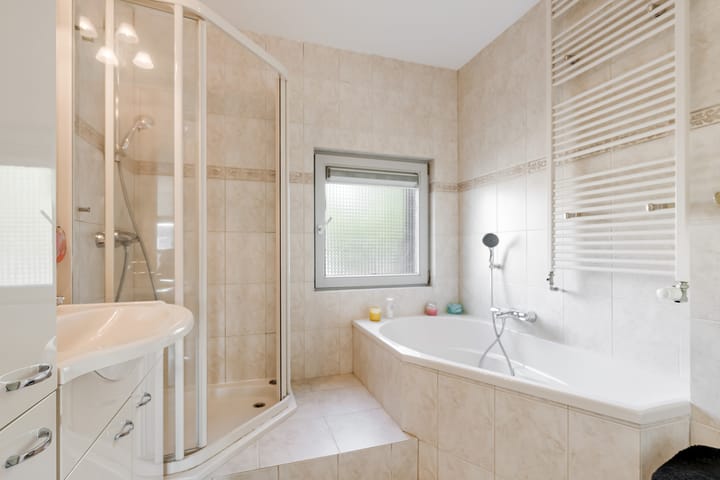 Photo 33 of Cézannestraat 14