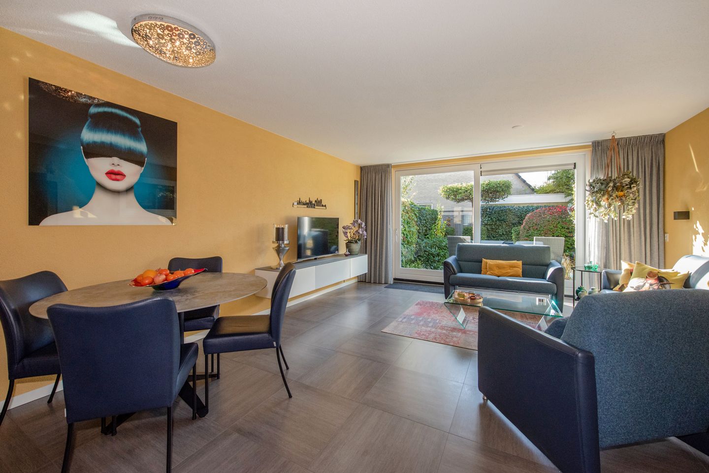 Foto 10 van Bordeauxstraat 89