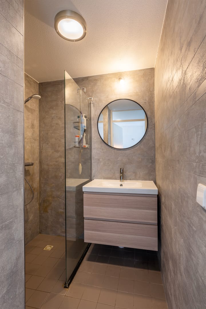 Foto 24 van Spuistraat 3