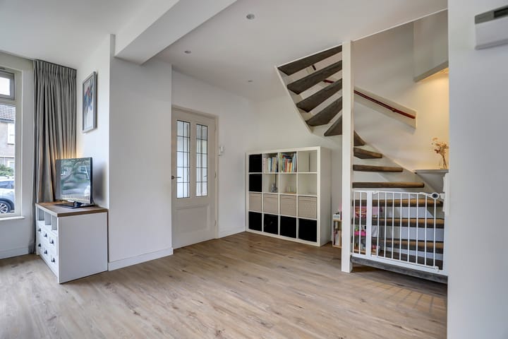 Foto 9 van Karel Lotsystraat 20