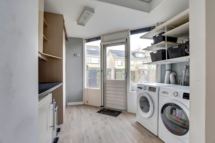 Foto 19 van Karel Lotsystraat 20