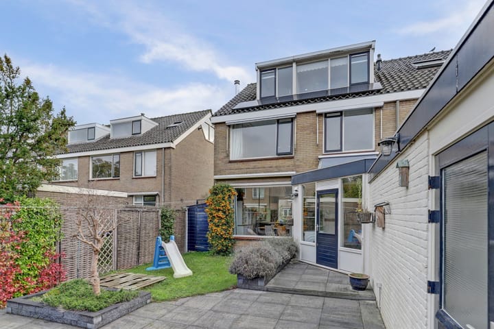 Foto 42 van Karel Lotsystraat 20