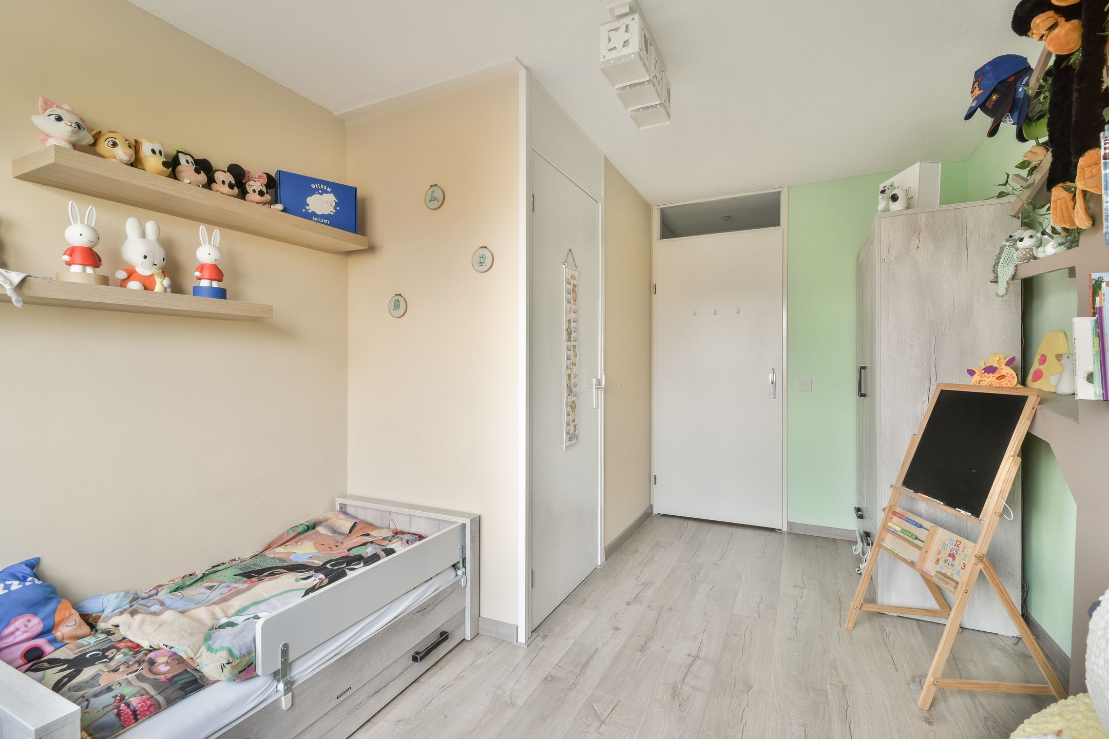 Foto 21 van Verzetsplein 10