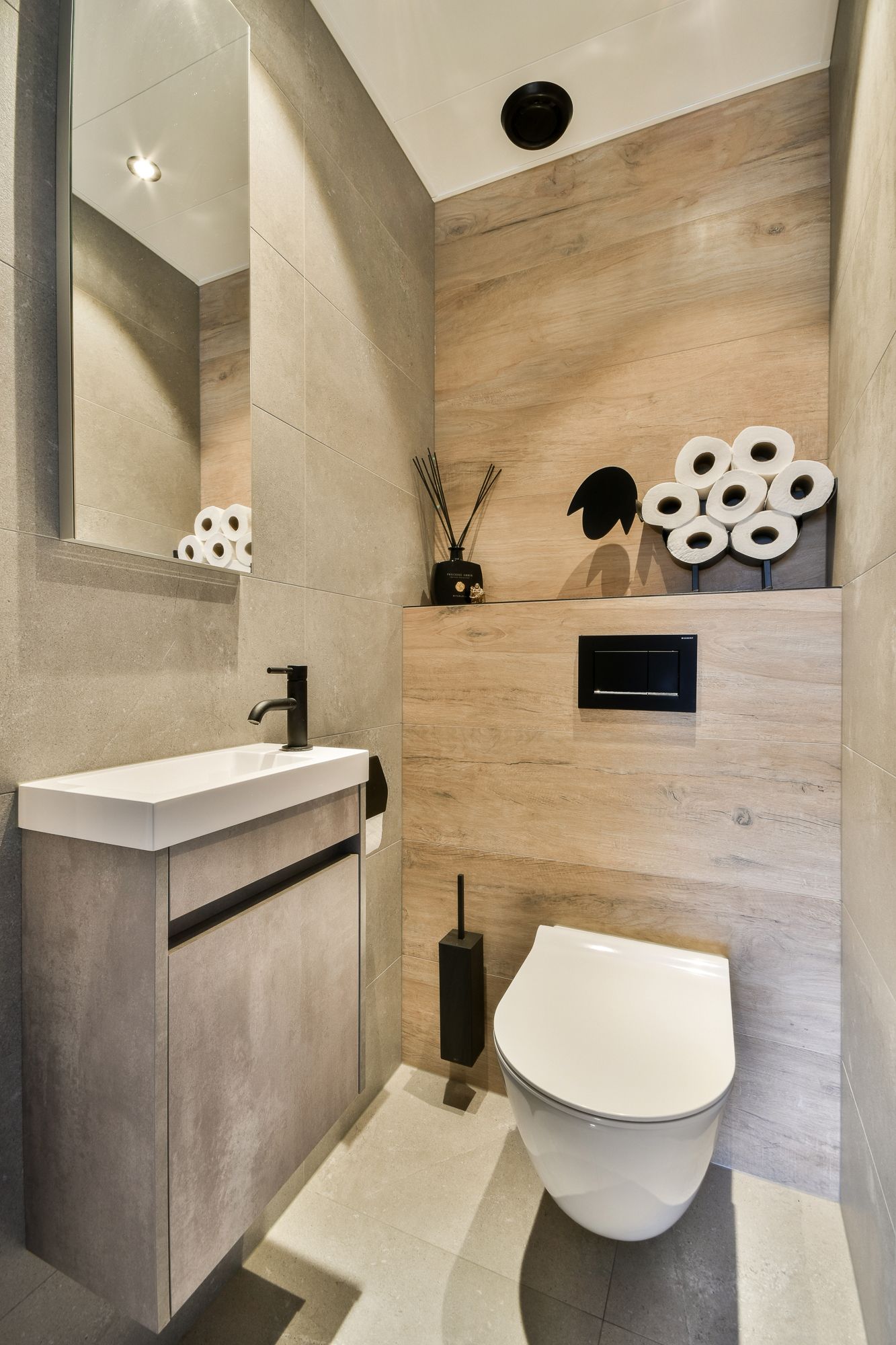 Foto 24 van Verzetsplein 10