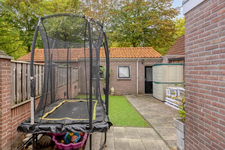 Foto 30 van Prelaat van Dinterstraat 75