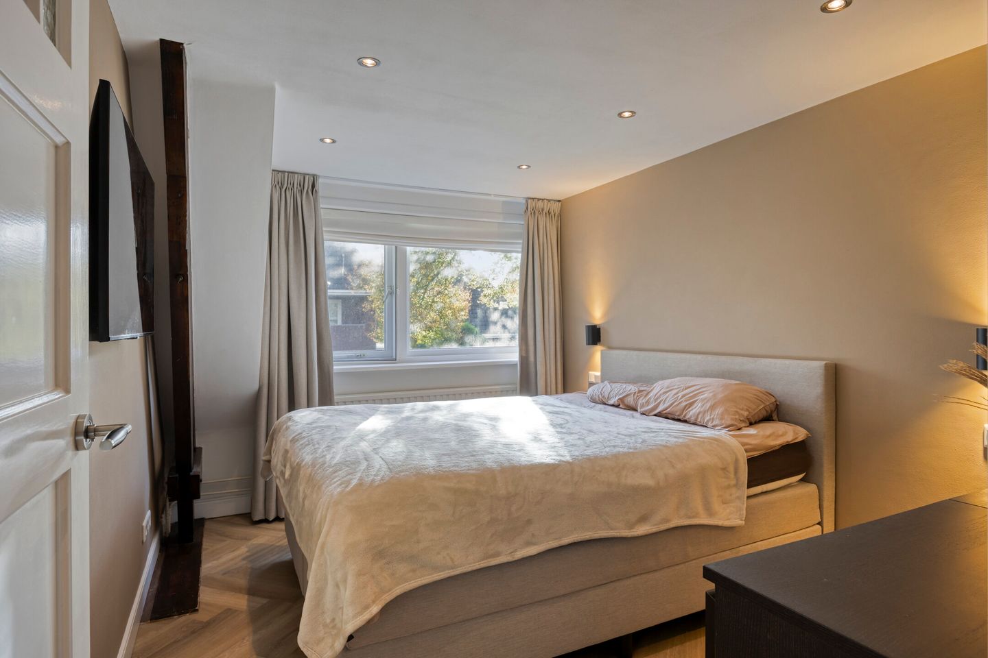 Foto 34 van Molenstraat 10